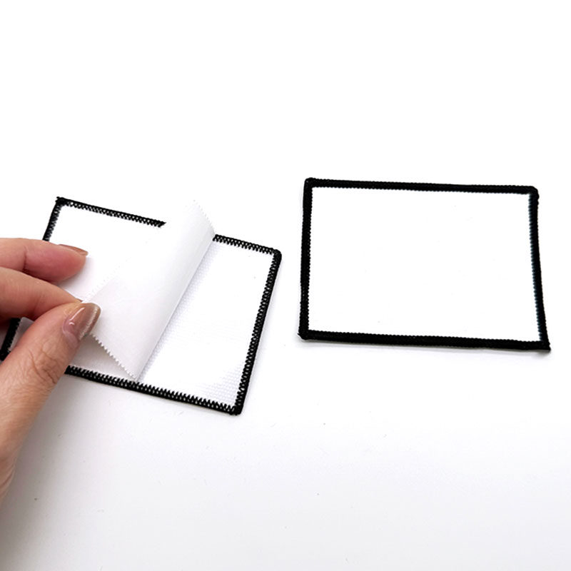 3 1/2' x 2 1/2' 직사각형 승화 직물 메로우 패치(접착제 포함)